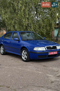 Лифтбек Skoda Octavia 2004 в 