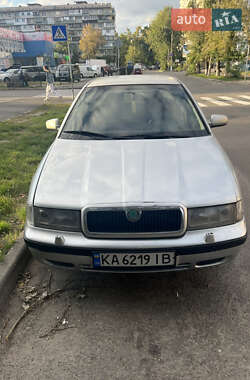 Лифтбек Skoda Octavia 1999 в Киеве