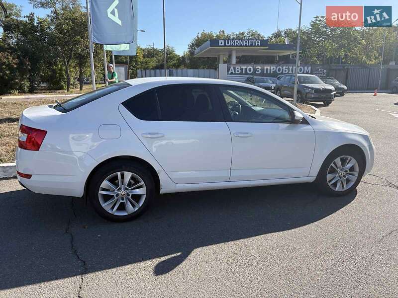 Ліфтбек Skoda Octavia 2016 в Одесі