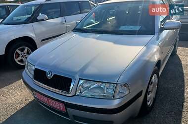 Универсал Skoda Octavia 2010 в Черкассах