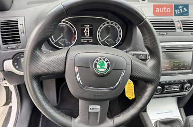 Лифтбек Skoda Octavia 2012 в 
