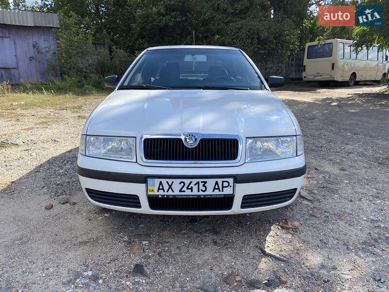 Лифтбек Skoda Octavia 2003 в Бершади