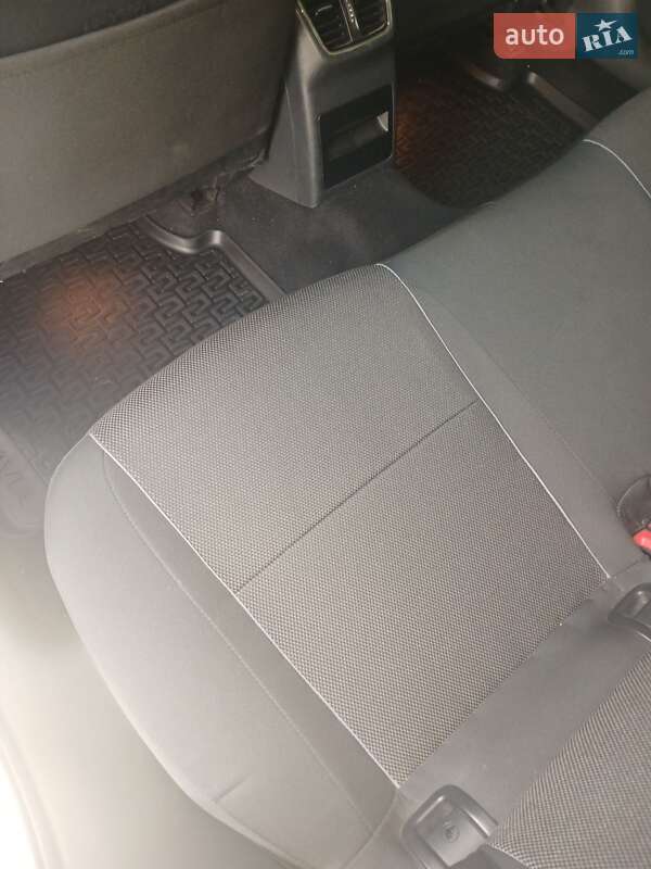 Лифтбек Skoda Octavia 2016 в Апостолово