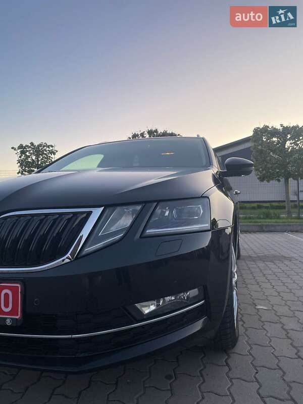 Универсал Skoda Octavia 2019 в Львове