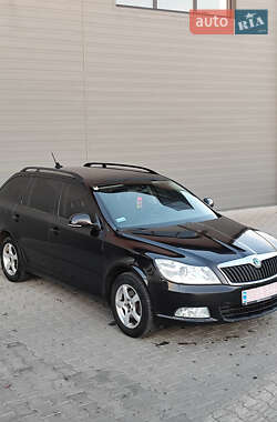 Универсал Skoda Octavia 2011 в Сарнах
