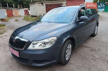 Универсал Skoda Octavia 2010 в Чернигове