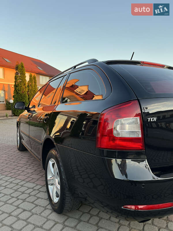 Универсал Skoda Octavia 2012 в Мукачево