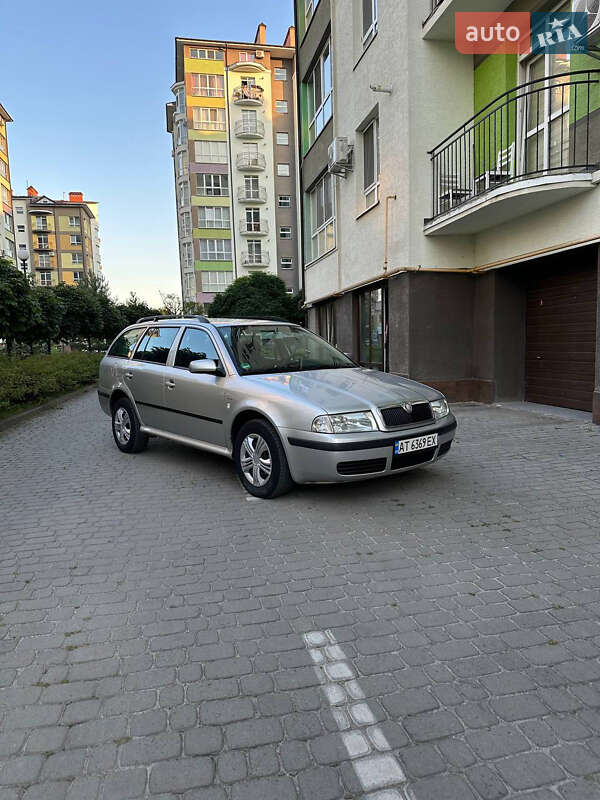 Универсал Skoda Octavia 2004 в Ивано-Франковске