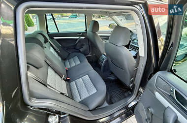 Универсал Skoda Octavia 2009 в 