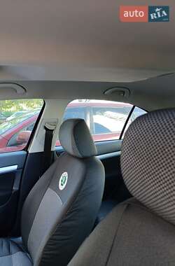 Ліфтбек Skoda Octavia 2011 в 