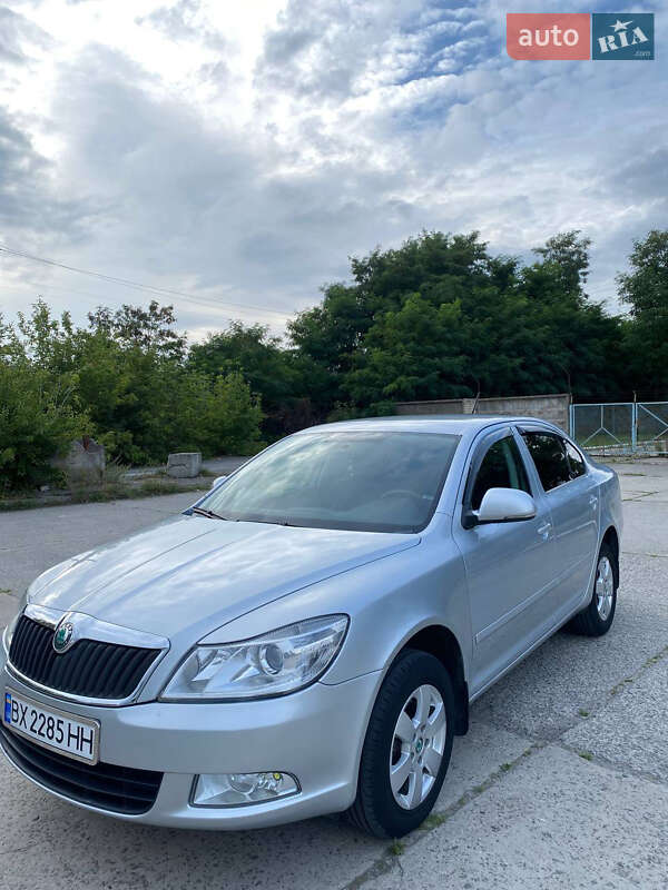 Лифтбек Skoda Octavia 2012 в 