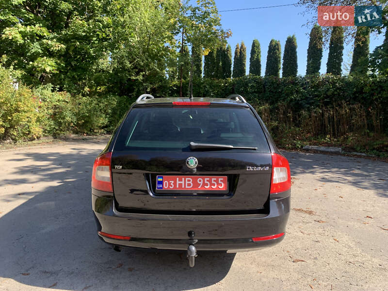 Универсал Skoda Octavia 2009 в Луцке