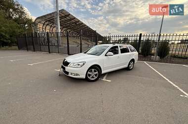 Универсал Skoda Octavia 2010 в 