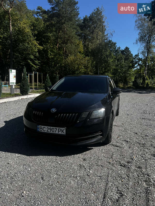 Лифтбек Skoda Octavia 2017 в Славуте