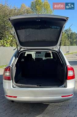 Универсал Skoda Octavia 2010 в 