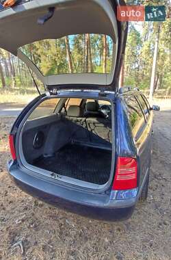Универсал Skoda Octavia 2003 в 