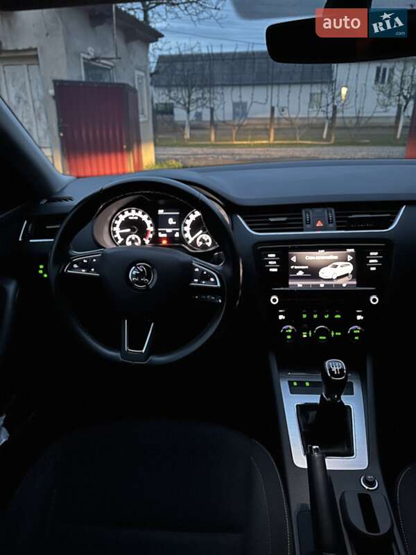 Універсал Skoda Octavia 2018 в Іршаві
