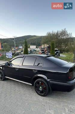 Лифтбек Skoda Octavia 2003 в 
