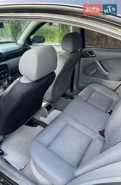 Лифтбек Skoda Octavia 2003 в 