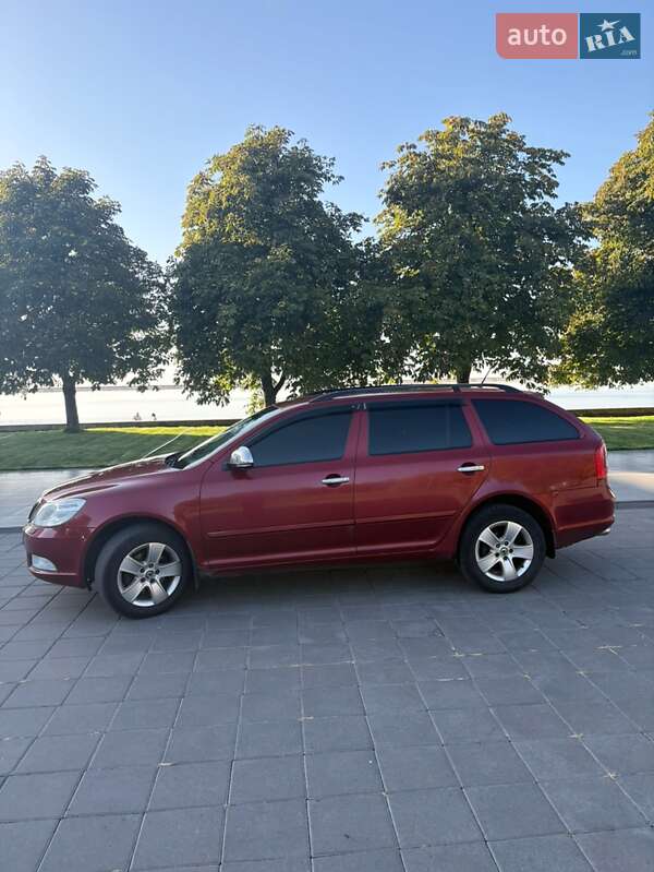 Універсал Skoda Octavia 2009 в Світловодську