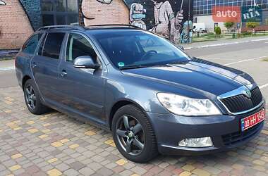 Универсал Skoda Octavia 2010 в Луцке