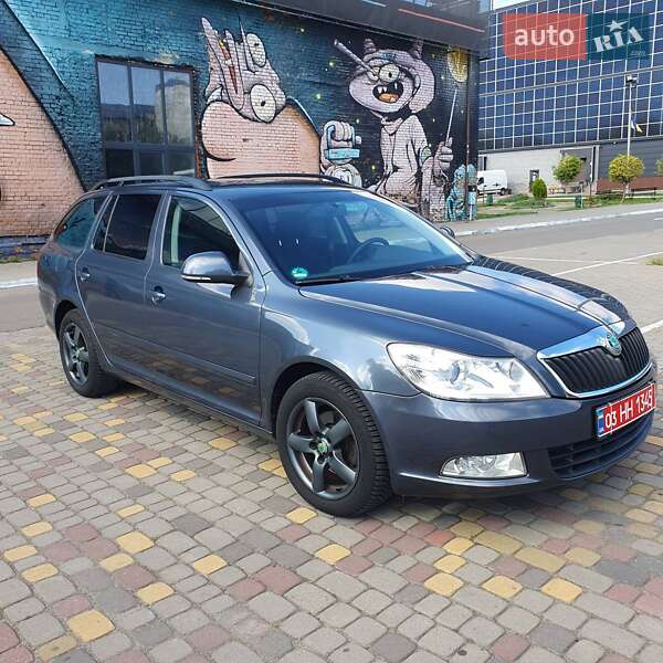 Универсал Skoda Octavia 2010 в Луцке
