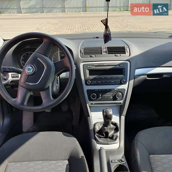 Универсал Skoda Octavia 2010 в Луцке