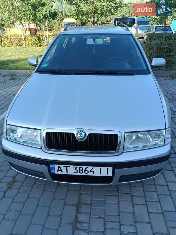 Универсал Skoda Octavia 2003 в Ивано-Франковске