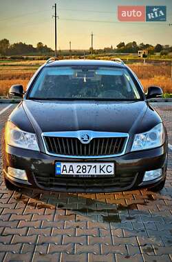 Универсал Skoda Octavia 2010 в Горохове