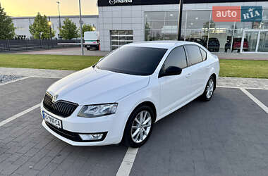 Лифтбек Skoda Octavia 2015 в Мукачево