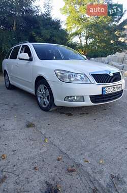 Универсал Skoda Octavia 2011 в Стрые