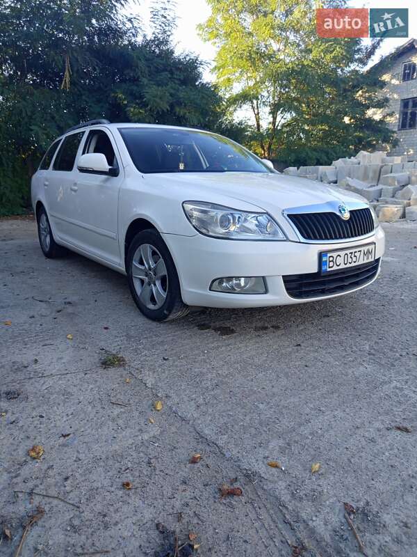 Skoda Octavia 2011