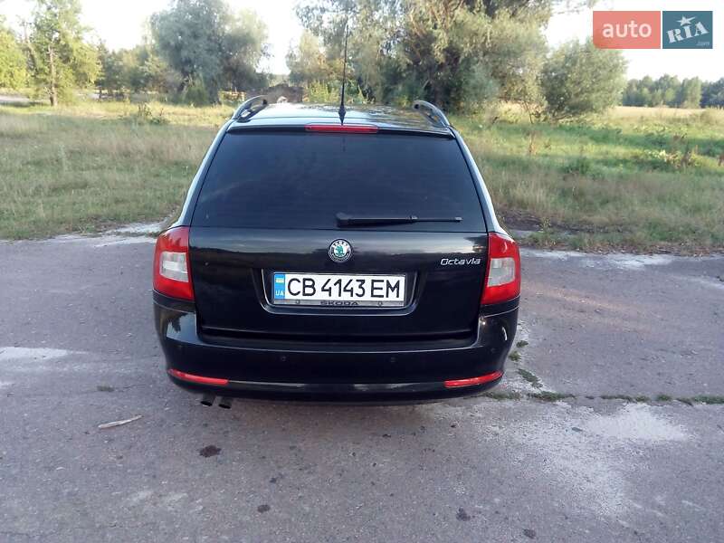 Универсал Skoda Octavia 2011 в Чернигове