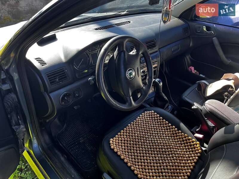 Ліфтбек Skoda Octavia 2006 в Львові