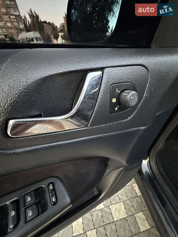 Лифтбек Skoda Octavia 2008 в Днепре