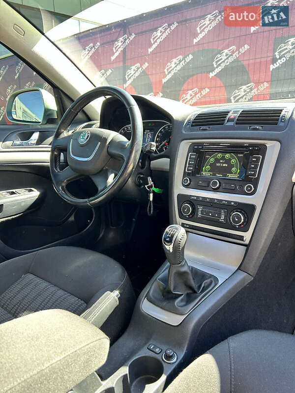 Универсал Skoda Octavia 2010 в Сумах