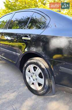 Лифтбек Skoda Octavia 2008 в 