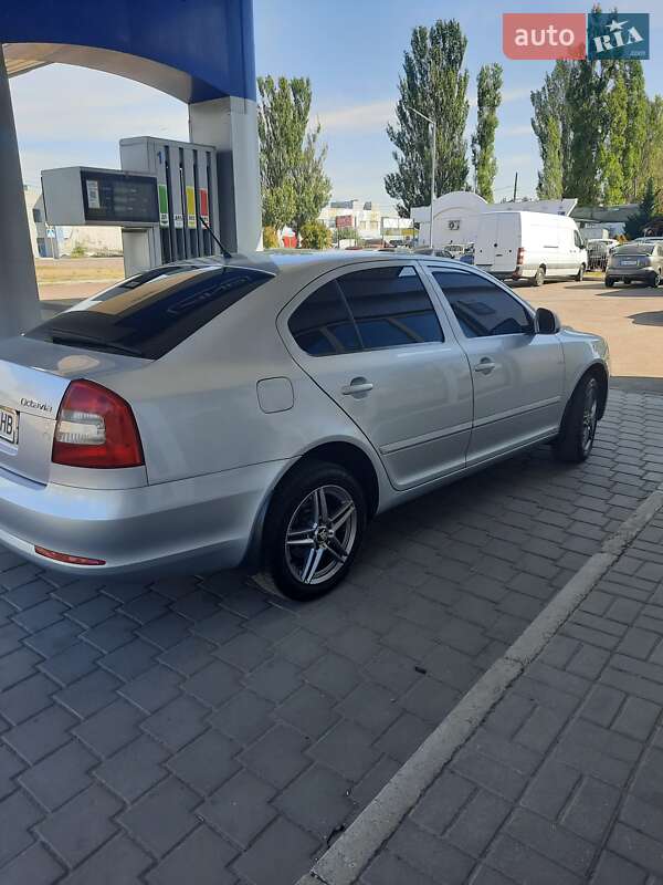 Лифтбек Skoda Octavia 2011 в Николаеве