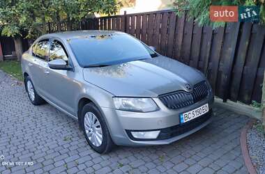 Лифтбек Skoda Octavia 2016 в Львове