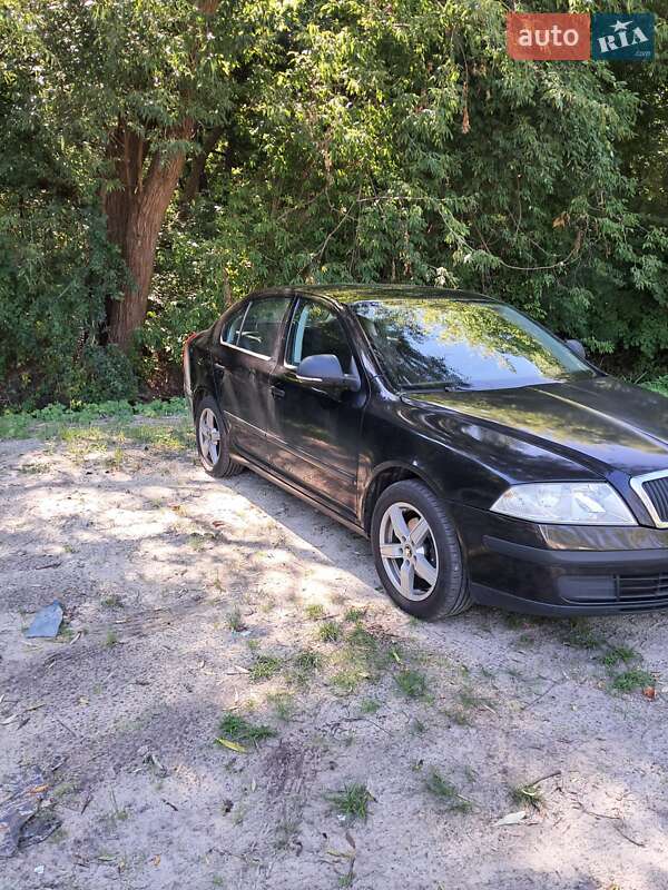 Лифтбек Skoda Octavia 2011 в Вышгороде