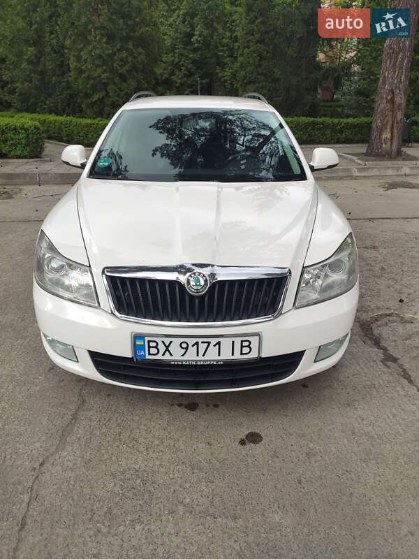 Универсал Skoda Octavia 2011 в Нетешине