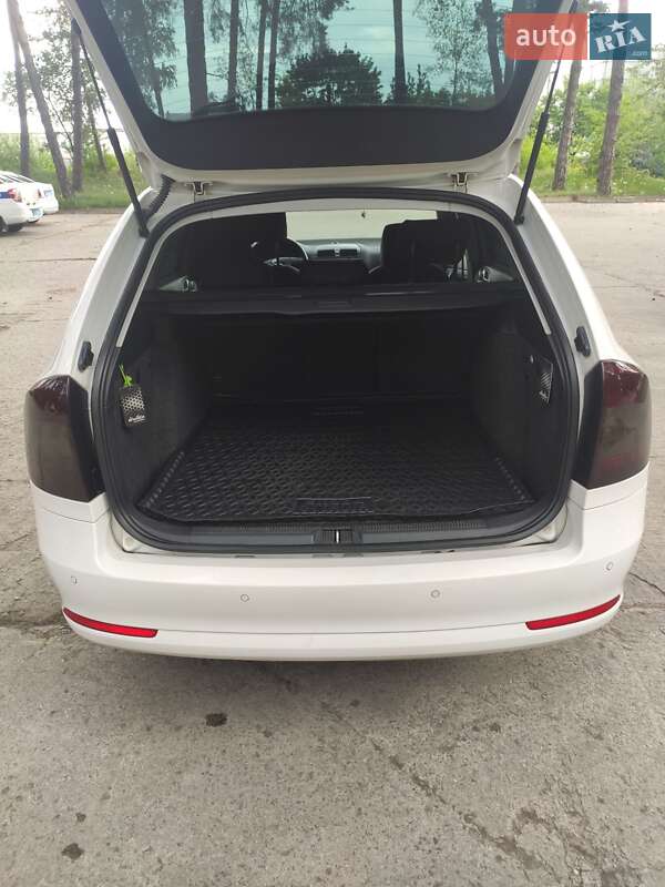 Универсал Skoda Octavia 2011 в Нетешине