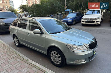 Універсал Skoda Octavia 2009 в Києві