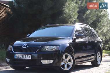 Универсал Skoda Octavia 2015 в Верхнеднепровске