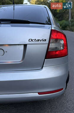 Лифтбек Skoda Octavia 2010 в 