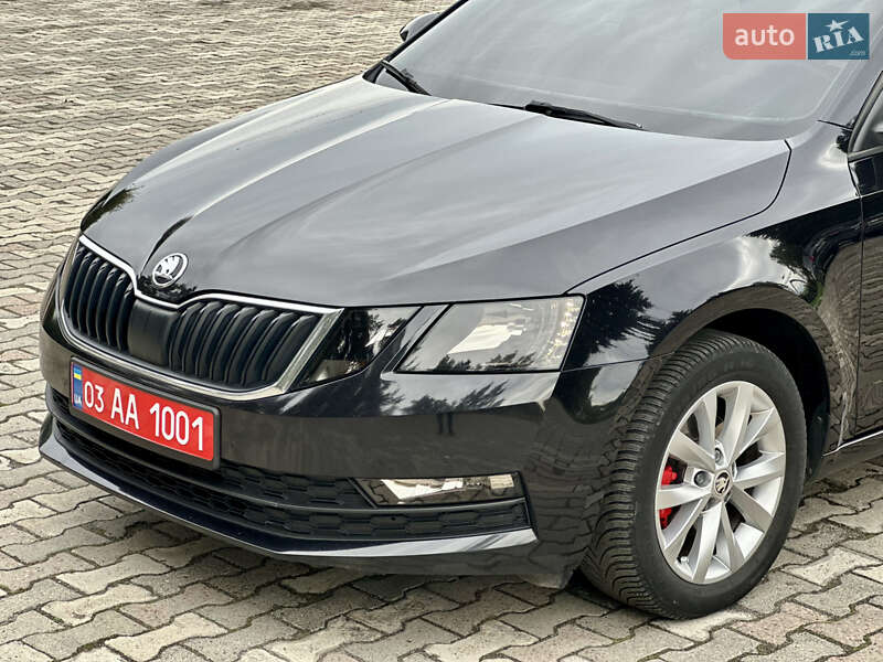 Лифтбек Skoda Octavia 2019 в Луцке