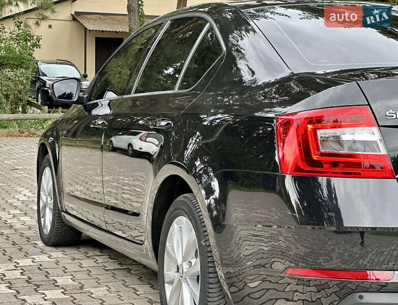 Лифтбек Skoda Octavia 2019 в Луцке