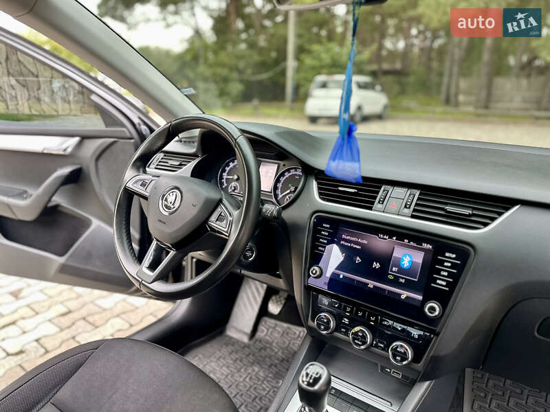 Лифтбек Skoda Octavia 2019 в Луцке