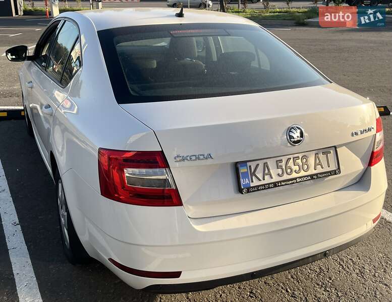 Лифтбек Skoda Octavia 2020 в Киеве