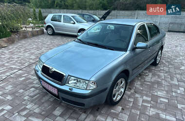Лифтбек Skoda Octavia 2003 в 